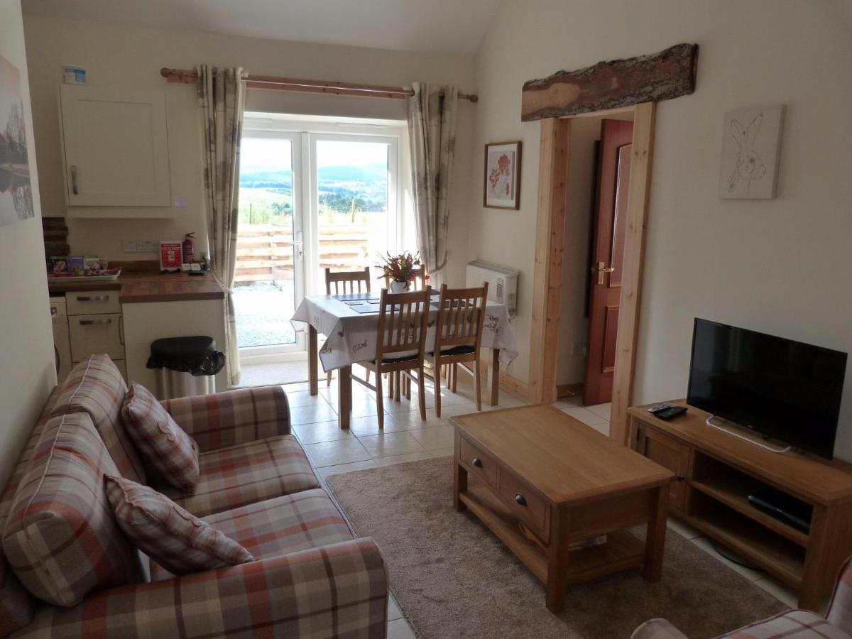 Broomhead Cottages ดัฟฟ์ทาวน์ ภายนอก รูปภาพ